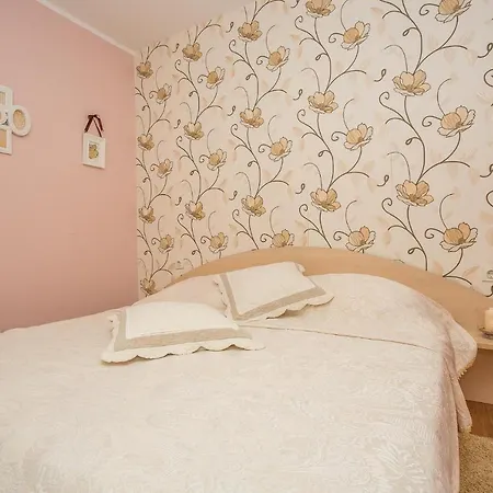 Nada Гостевой дом 3*