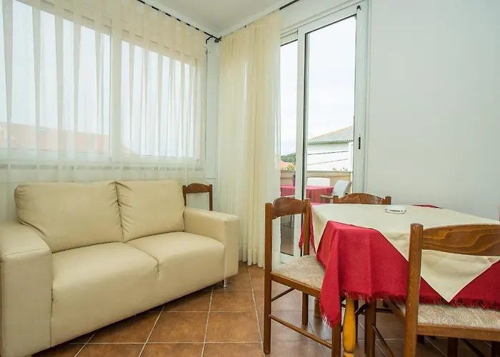 Nada 게스트하우스